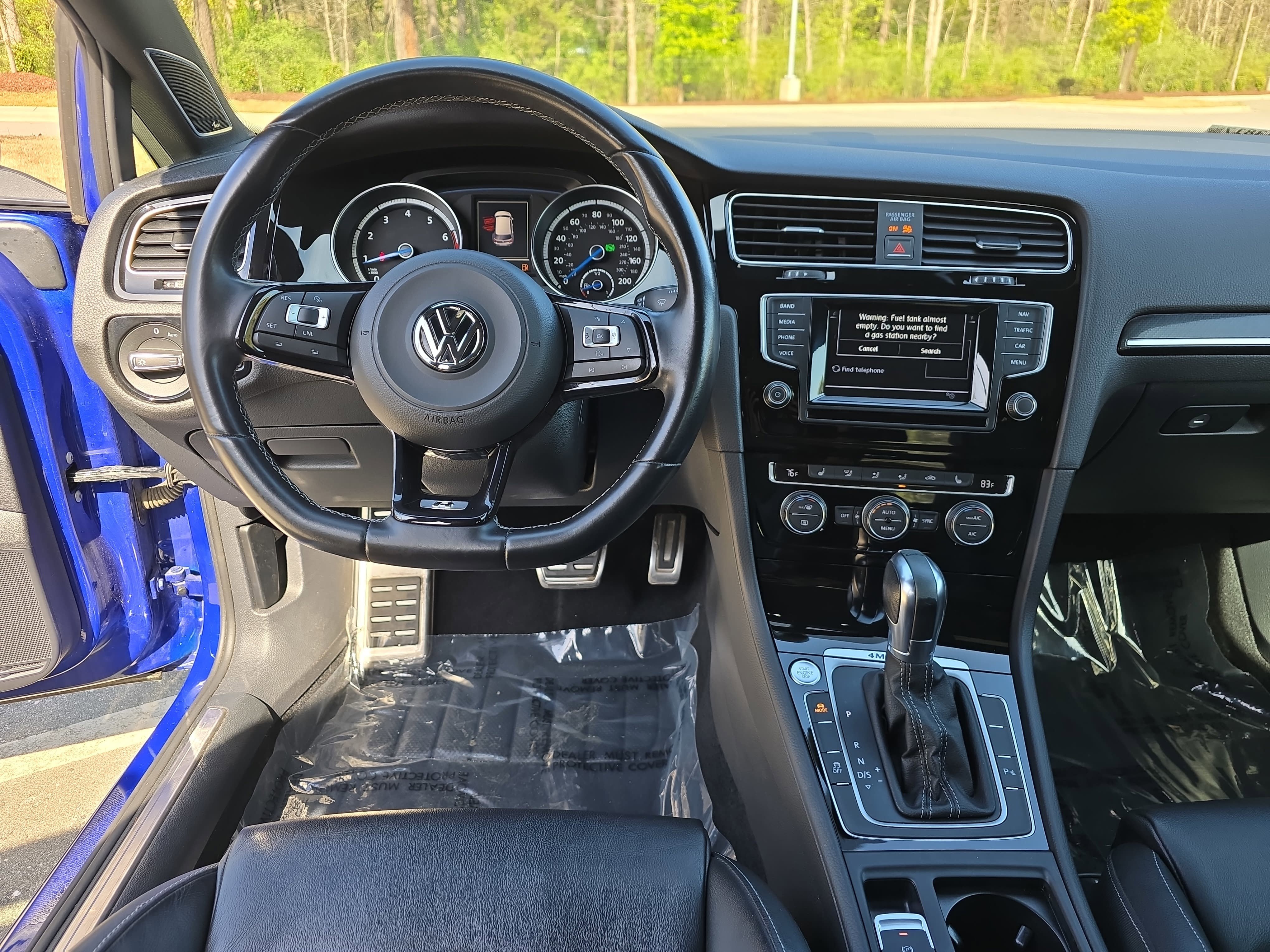 Used 2015 Volkswagen Golf R 4-Door AWD/4WD image 17