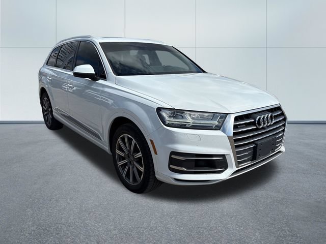 Used 2017 Audi Q7 3.0T Premium Plus AWD/4WD image 5