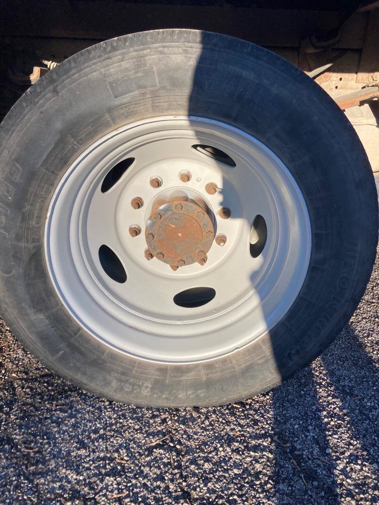 Used 2005 Ford F450 XL RWD image 16