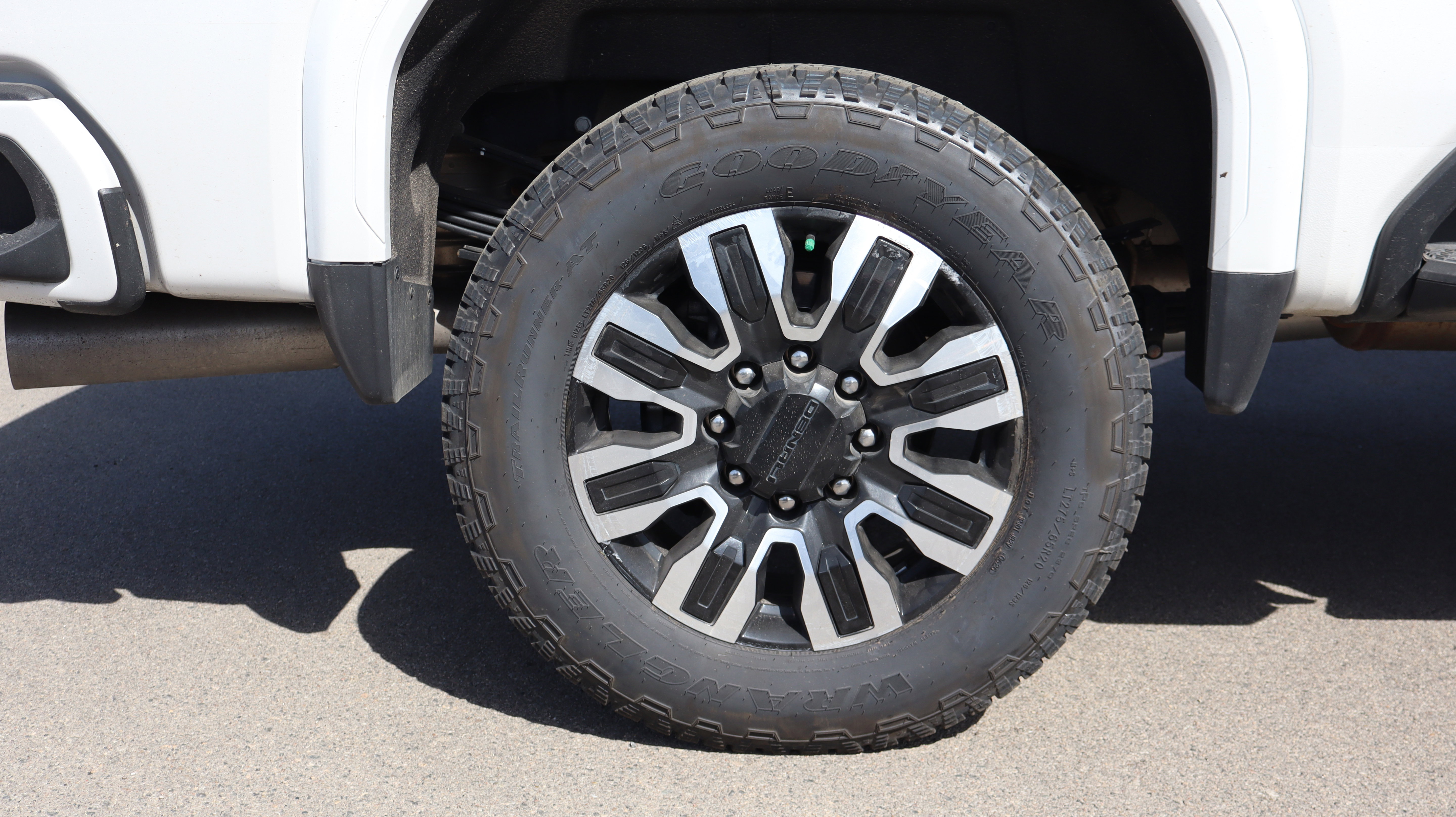Certified 2024 GMC Sierra 3500 Denali Ultimate AWD/4WD image 22