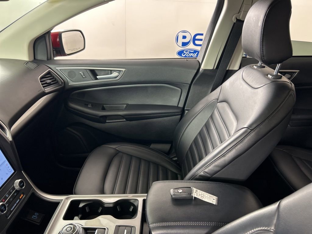 Used 2024 Ford Edge SEL image 24