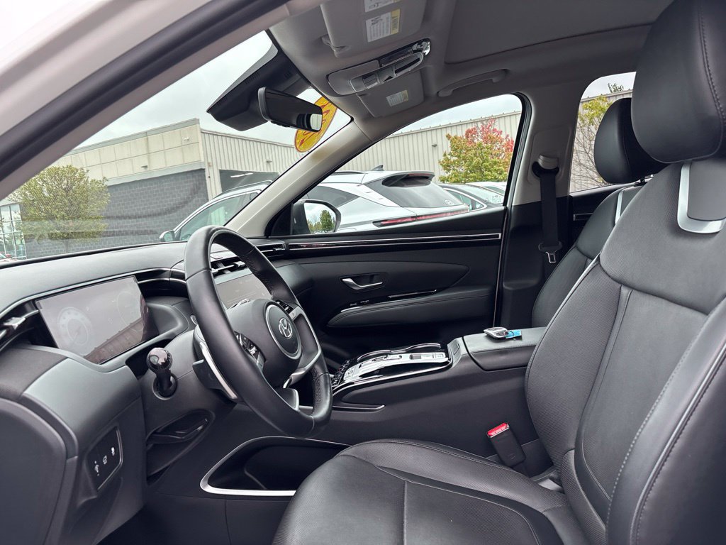 Used 2023 Hyundai Tucson Limited AWD/4WD image 10