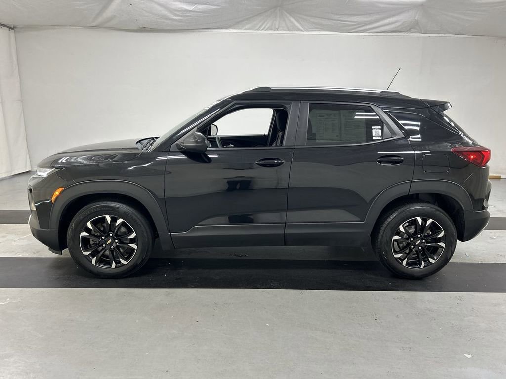 Used 2023 Chevrolet TrailBlazer LT w/ Convenience Package FWD image 6