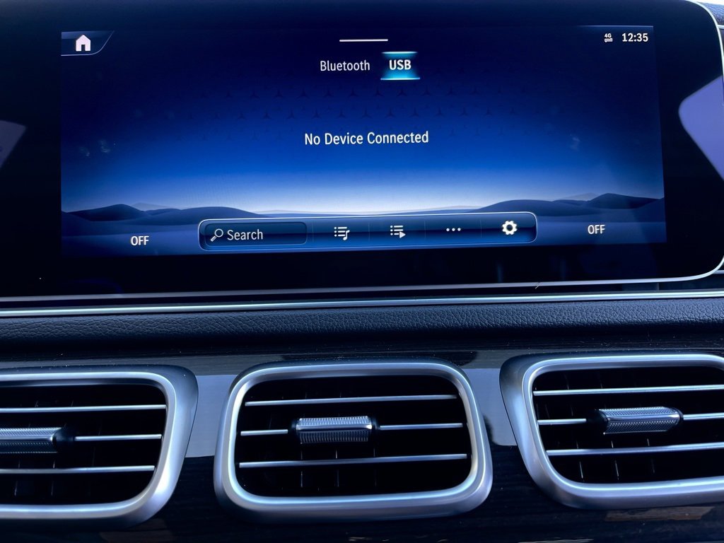 Used 2025 Mercedes-Benz GLE 450e 4MATIC image 28