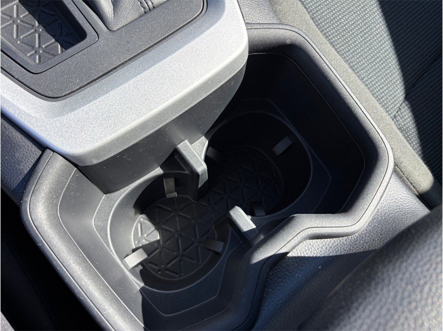 Used 2023 Toyota RAV4 LE image 25