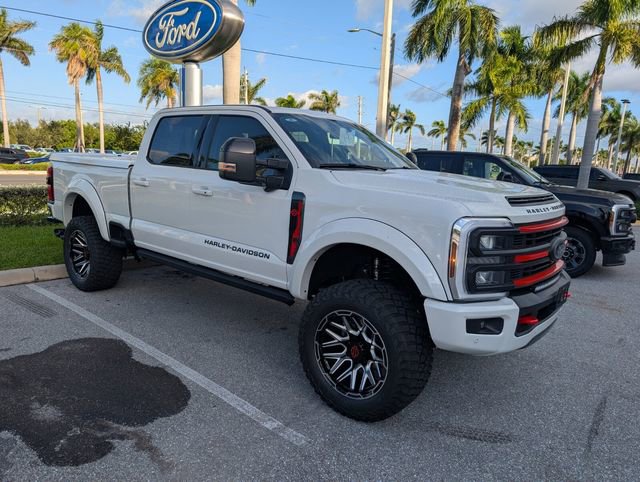 New 2026 Ford F250 Lariat w/ Black Appearance Package image 2