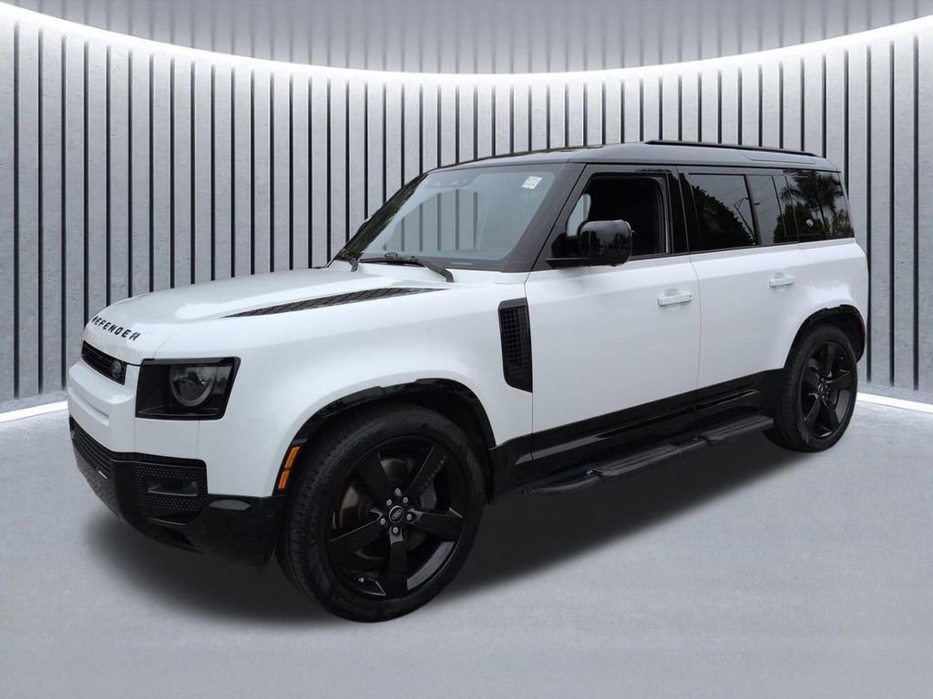 Used 2024 Land Rover Defender 110 X-Dynamic SE image 9