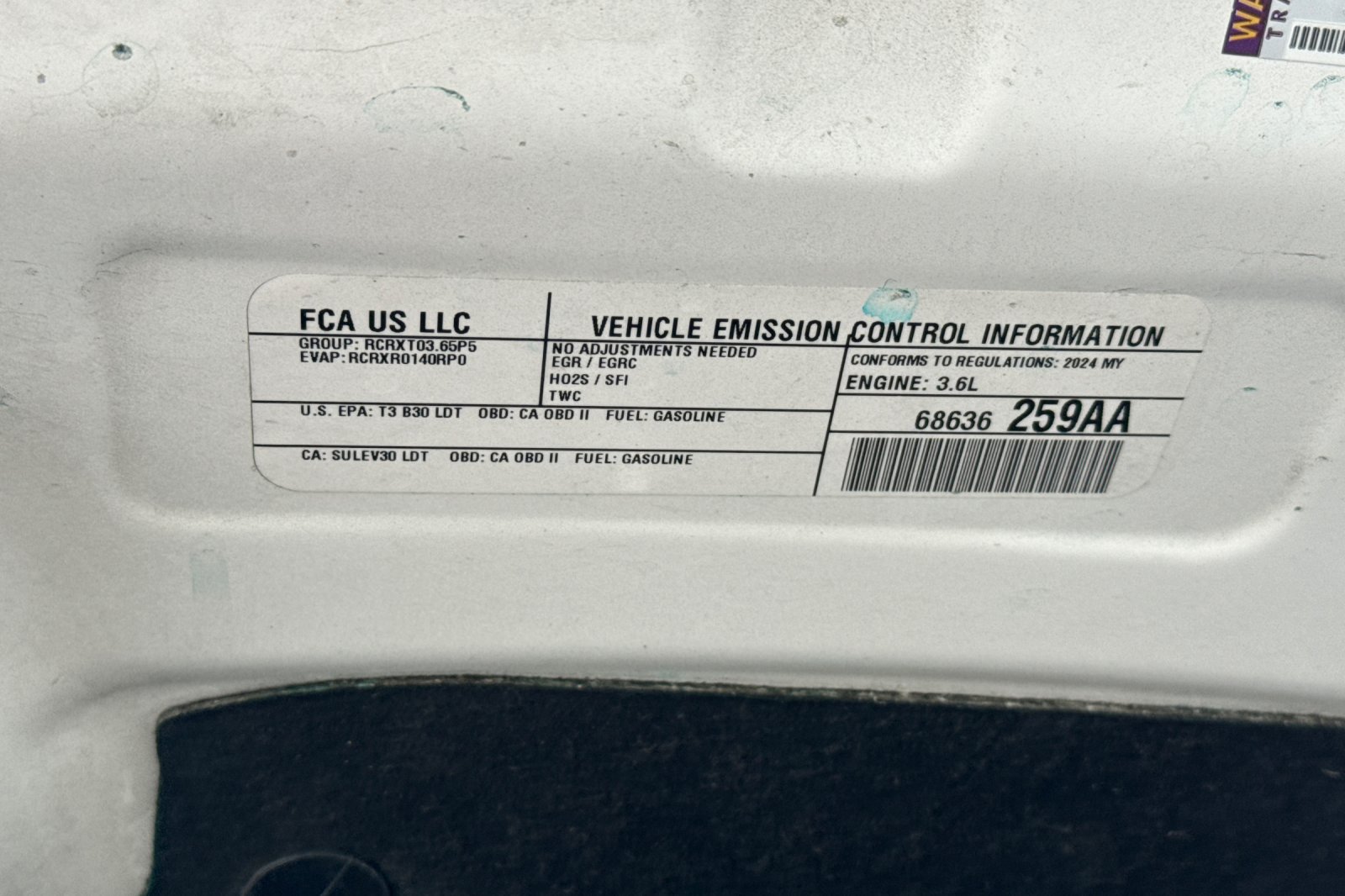 Used 2024 Chrysler Pacifica Touring-L FWD image 40