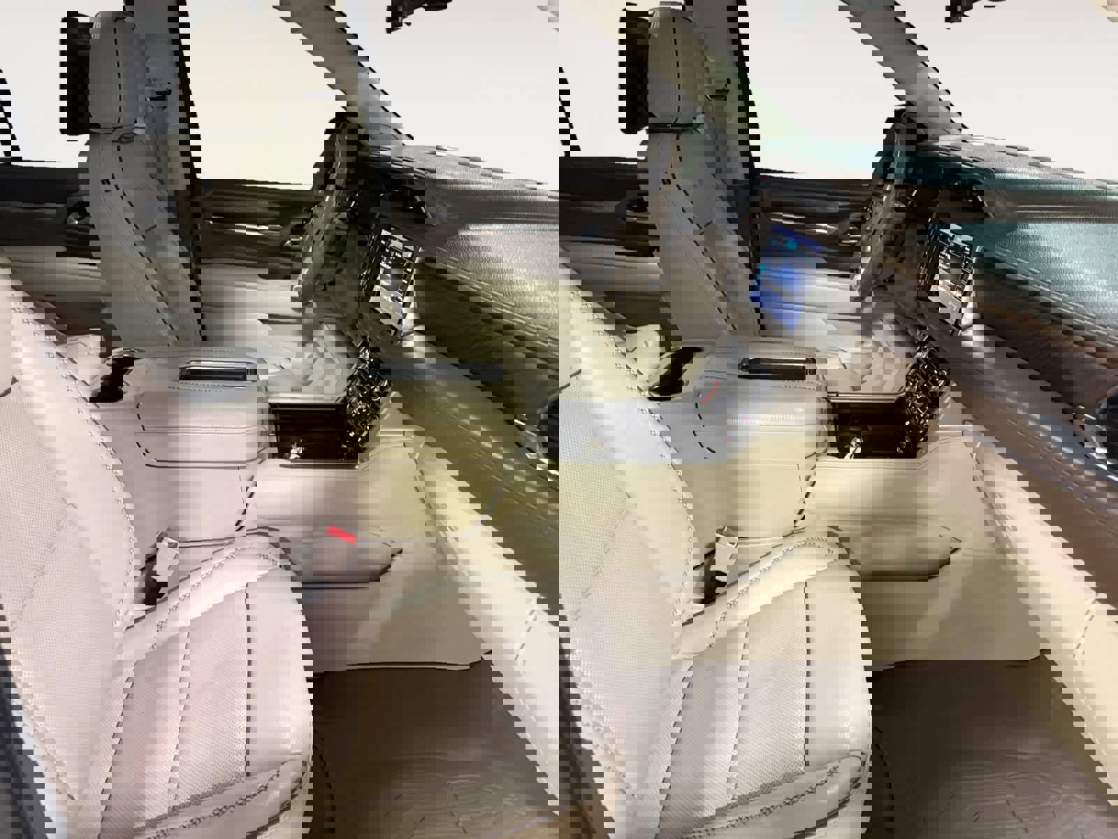 Used 2021 GMC Yukon Denali w/ Denali Ultimate Package image 19