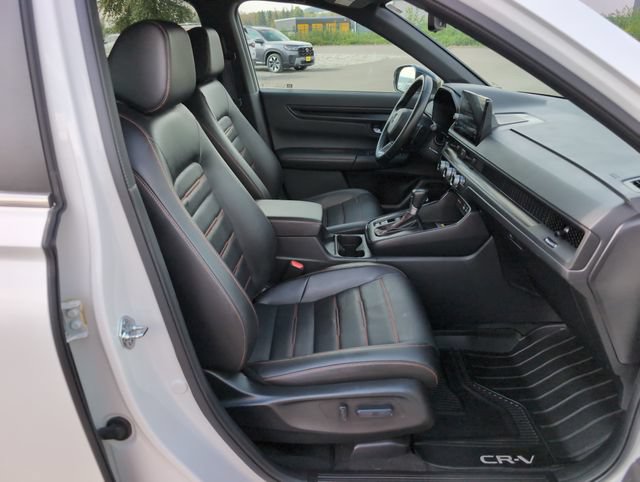 Used 2025 Honda CR-V Sport-L image 10