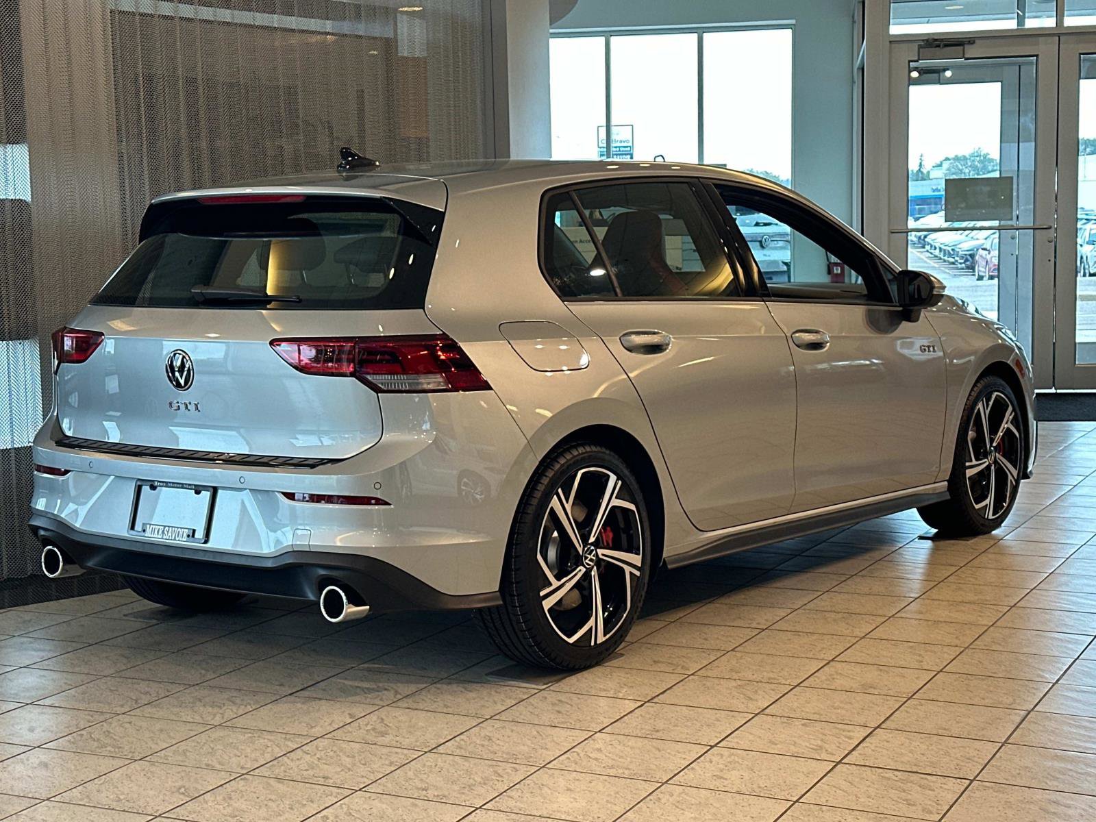 New 2025 Volkswagen GTI SE image 4