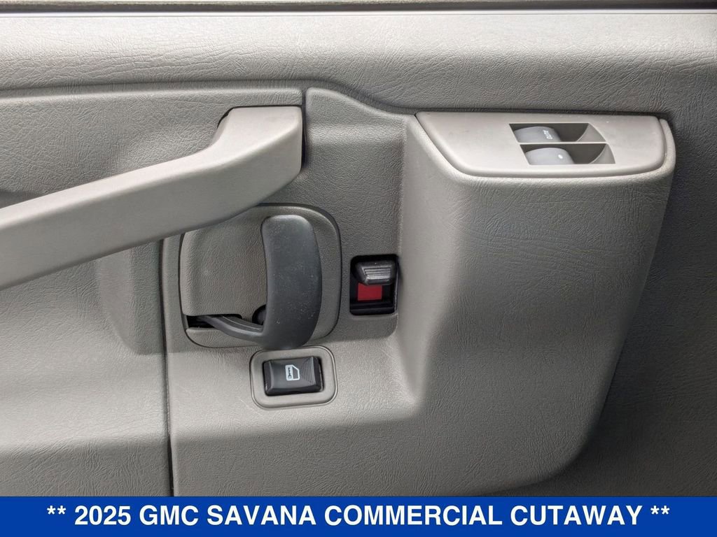 New 2025 GMC Savana 3500 w/ Power Convenience Package image 12