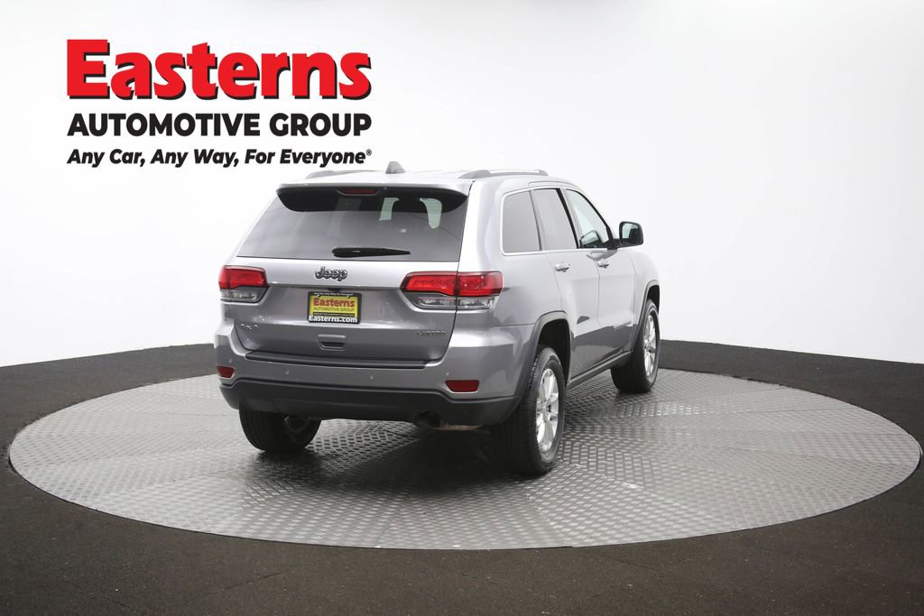 Used 2021 Jeep Grand Cherokee Laredo AWD/4WD image 37