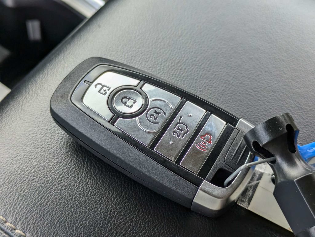 Used 2024 Ford Explorer Limited RWD image 32