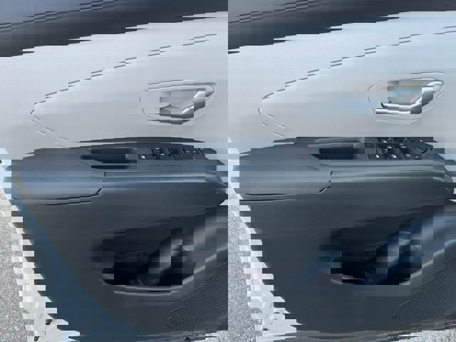 New 2026 Hyundai Tucson SE image 15