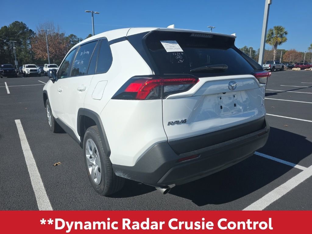 Used 2025 Toyota RAV4 LE image 6
