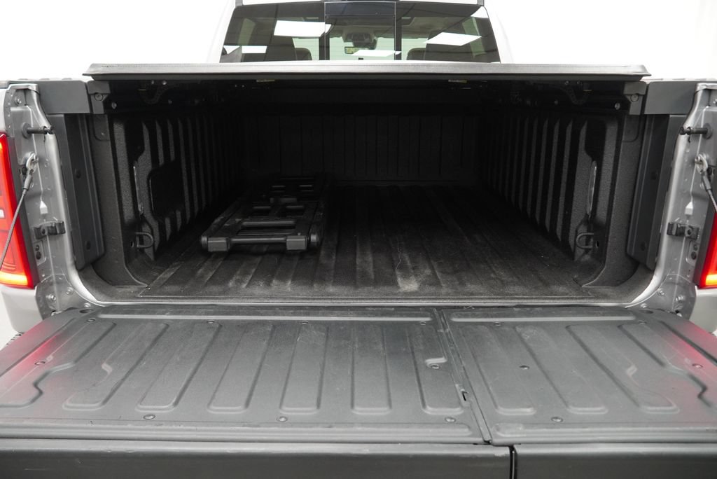 Used 2025 RAM 1500 Tungsten w/ Off Road Group AWD/4WD image 44
