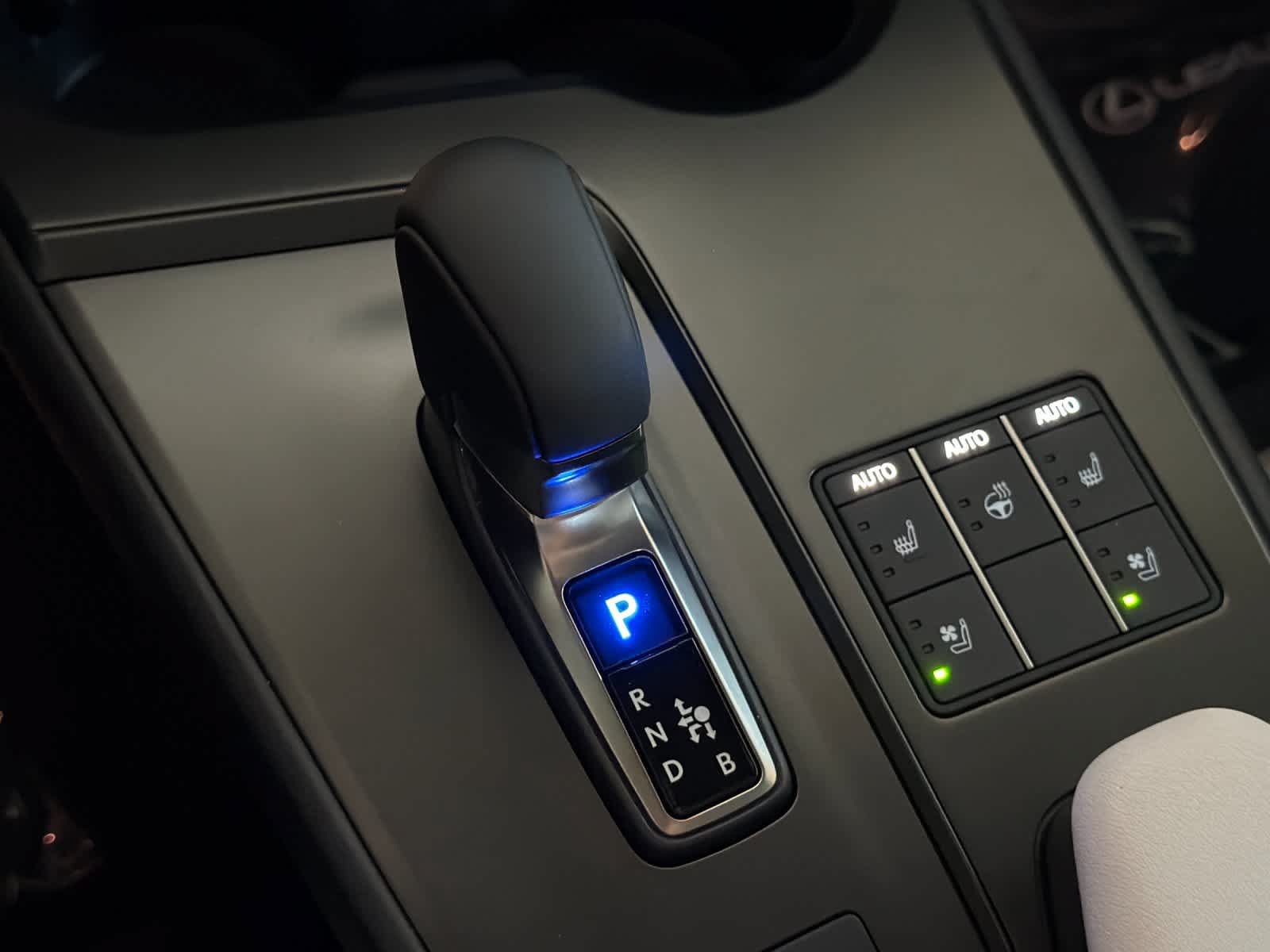 New 2026 Lexus UX 300h FWD w/ Accessory Package (Z2) image 22