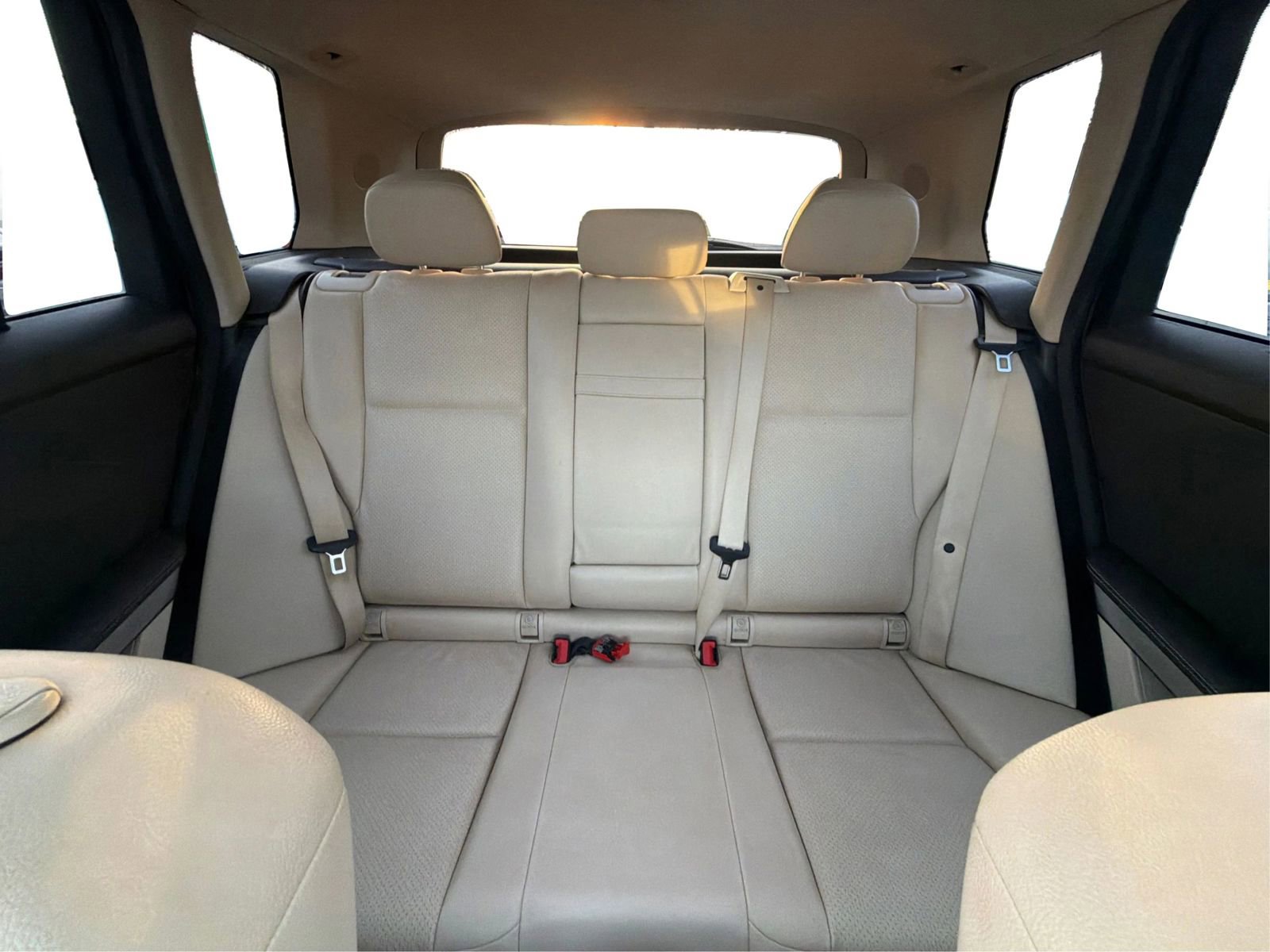 Used 2014 Mercedes-Benz GLK 250 BlueTEC 4MATIC image 19