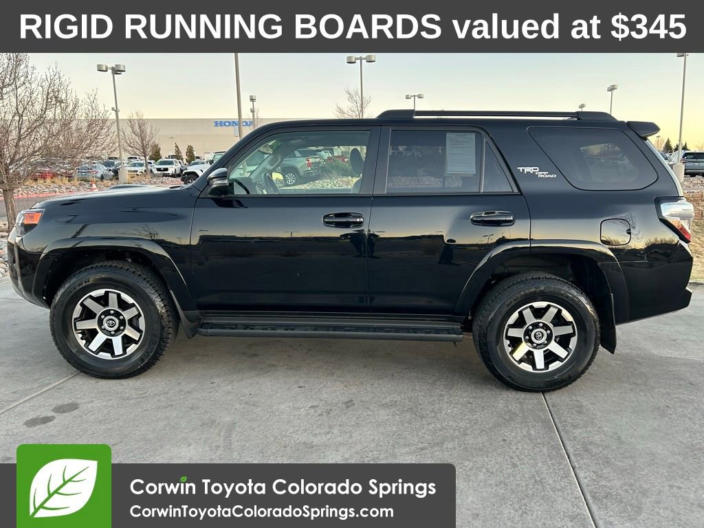 Used 2024 Toyota 4Runner TRD Off-Road Premium AWD/4WD image 4
