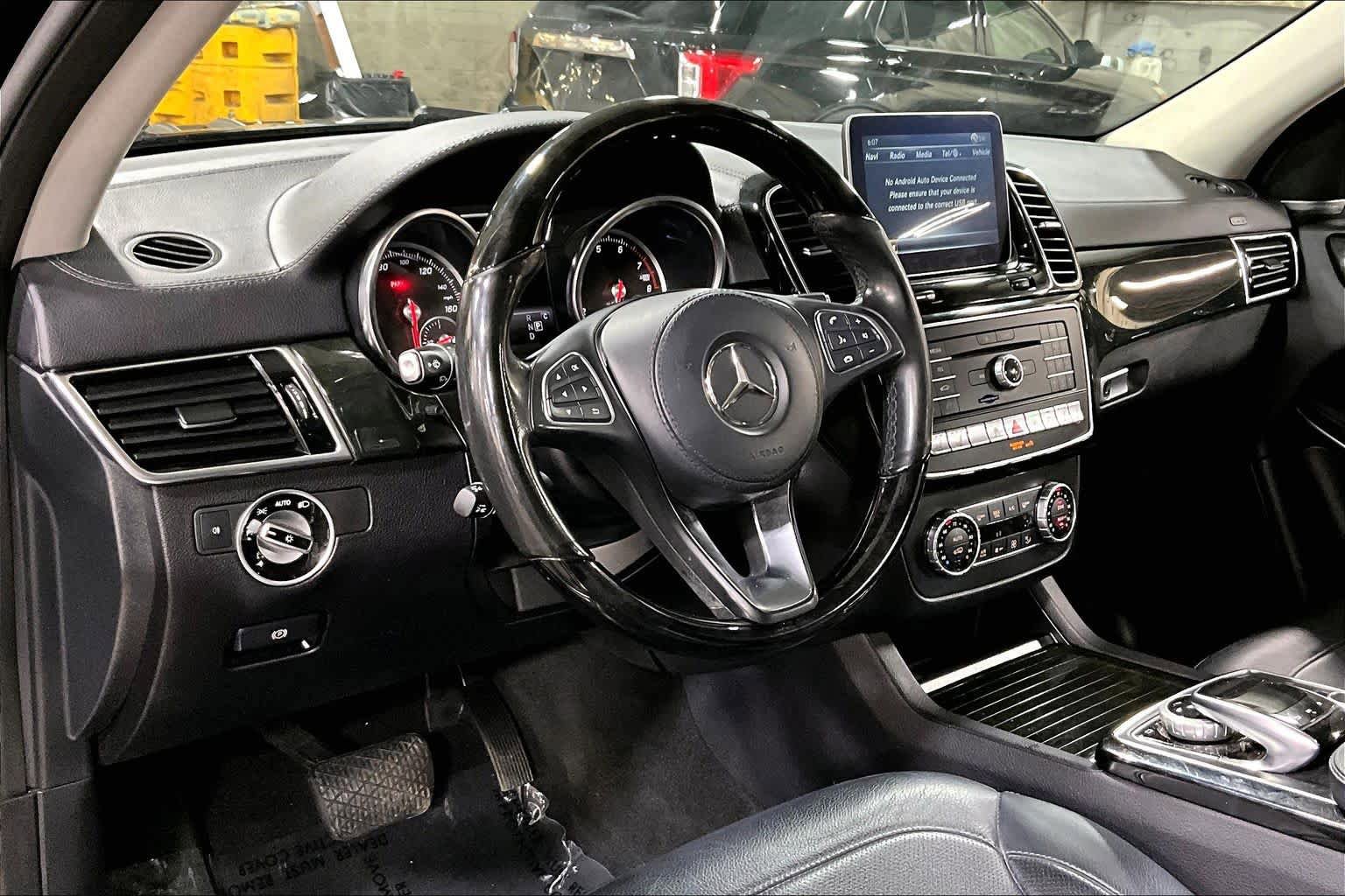 Used 2018 Mercedes-Benz GLS 550 4MATIC image 18