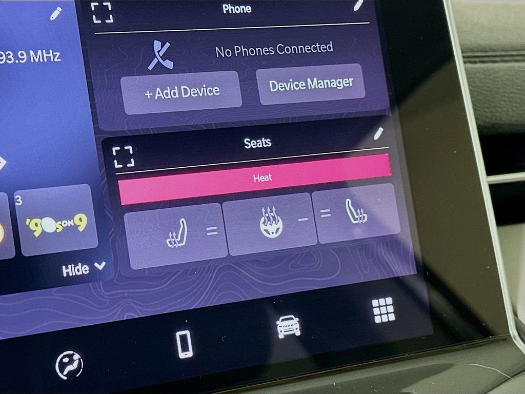 Used 2022 Jeep Compass Limited w/ Sun and Sound Group image 31