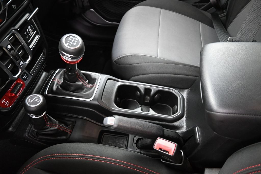 Used 2020 Jeep Wrangler Unlimited Rubicon AWD/4WD image 19
