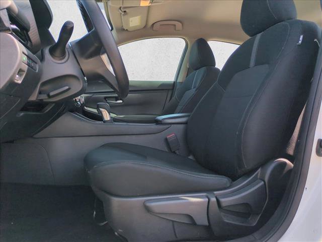 Used 2024 Nissan Sentra SV image 9