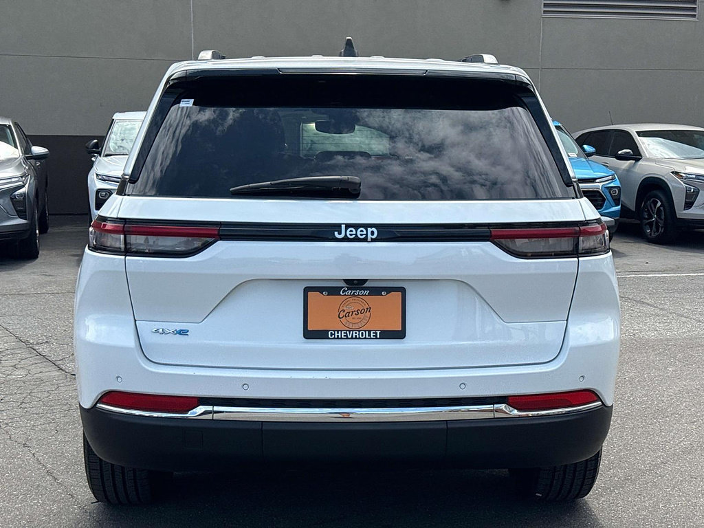 Used 2024 Jeep Grand Cherokee Limited 4xe AWD/4WD image 4