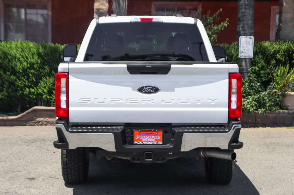 Used 2024 Ford F250 XLT AWD/4WD image 7