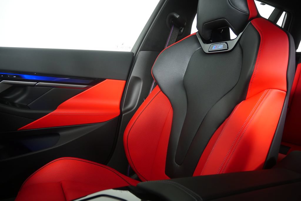 New 2027 BMW M5 Touring AWD/4WD image 23