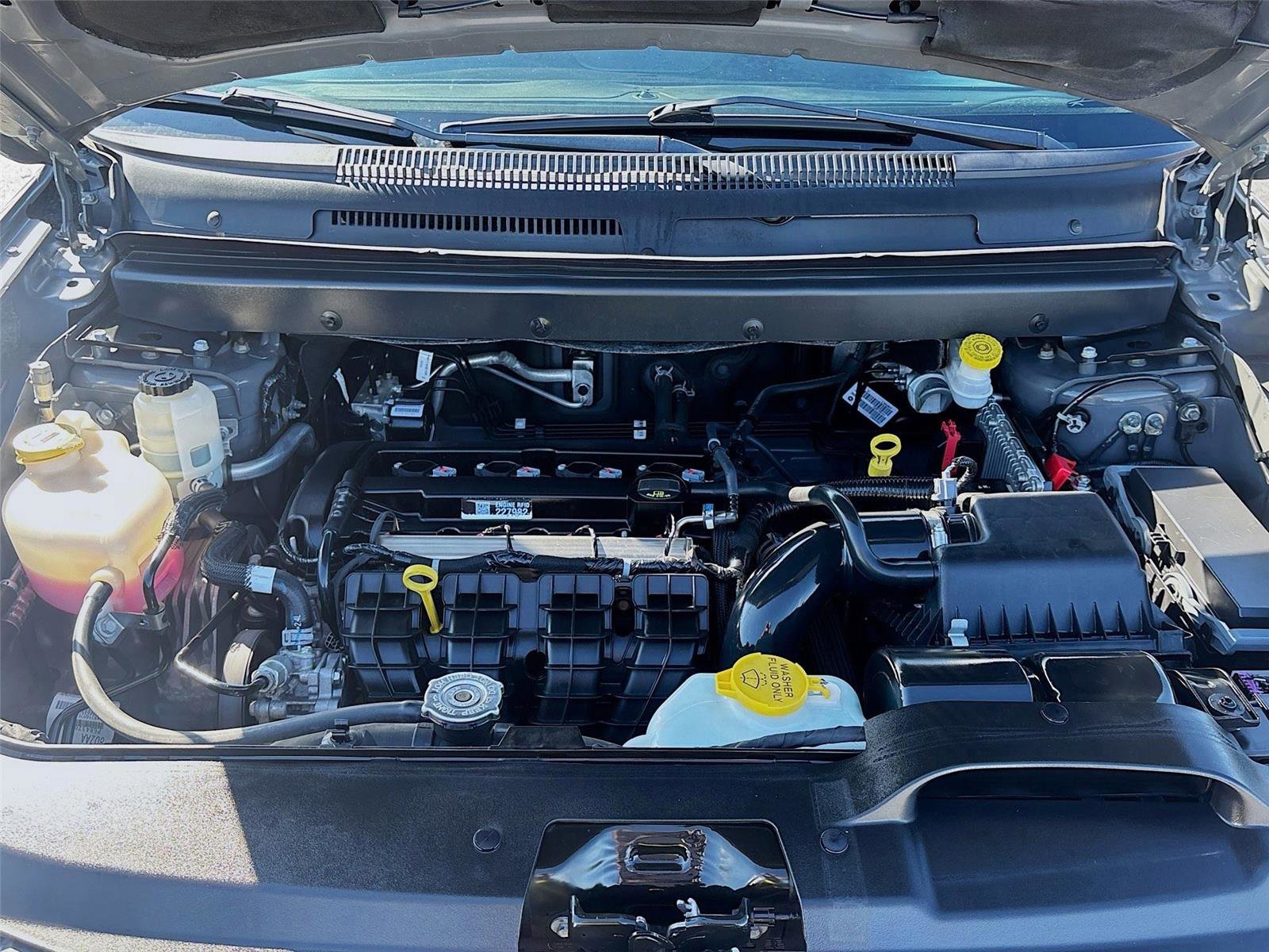 Used 2020 Dodge Journey SE image 30