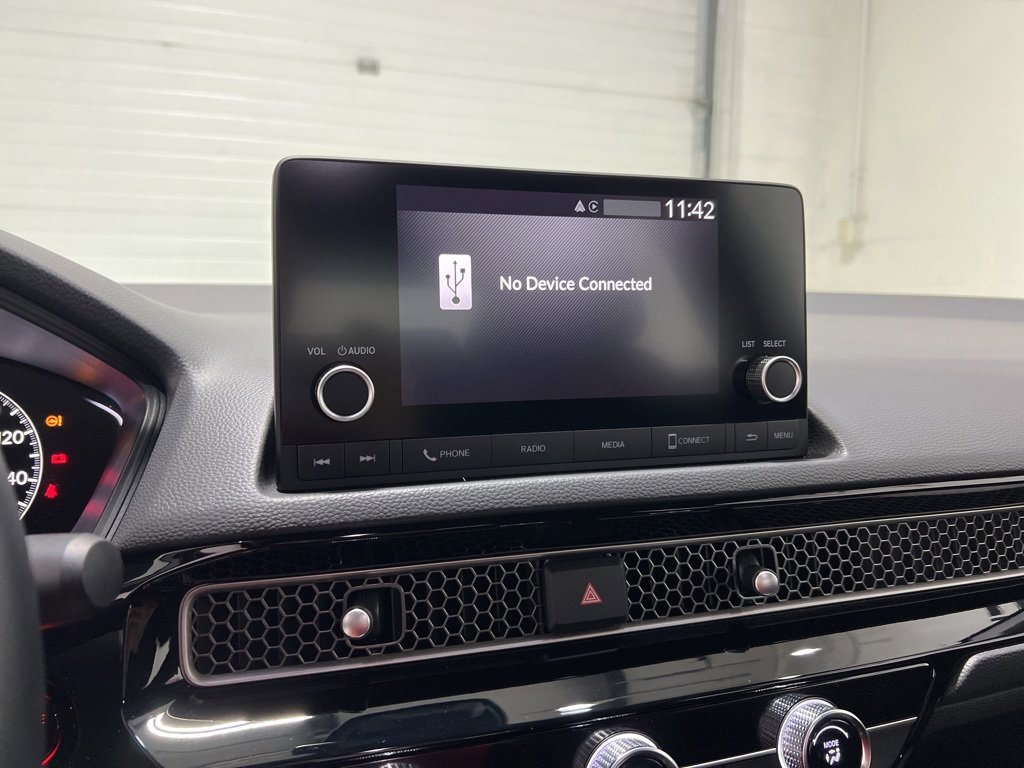 Used 2025 Honda Civic Sport image 18