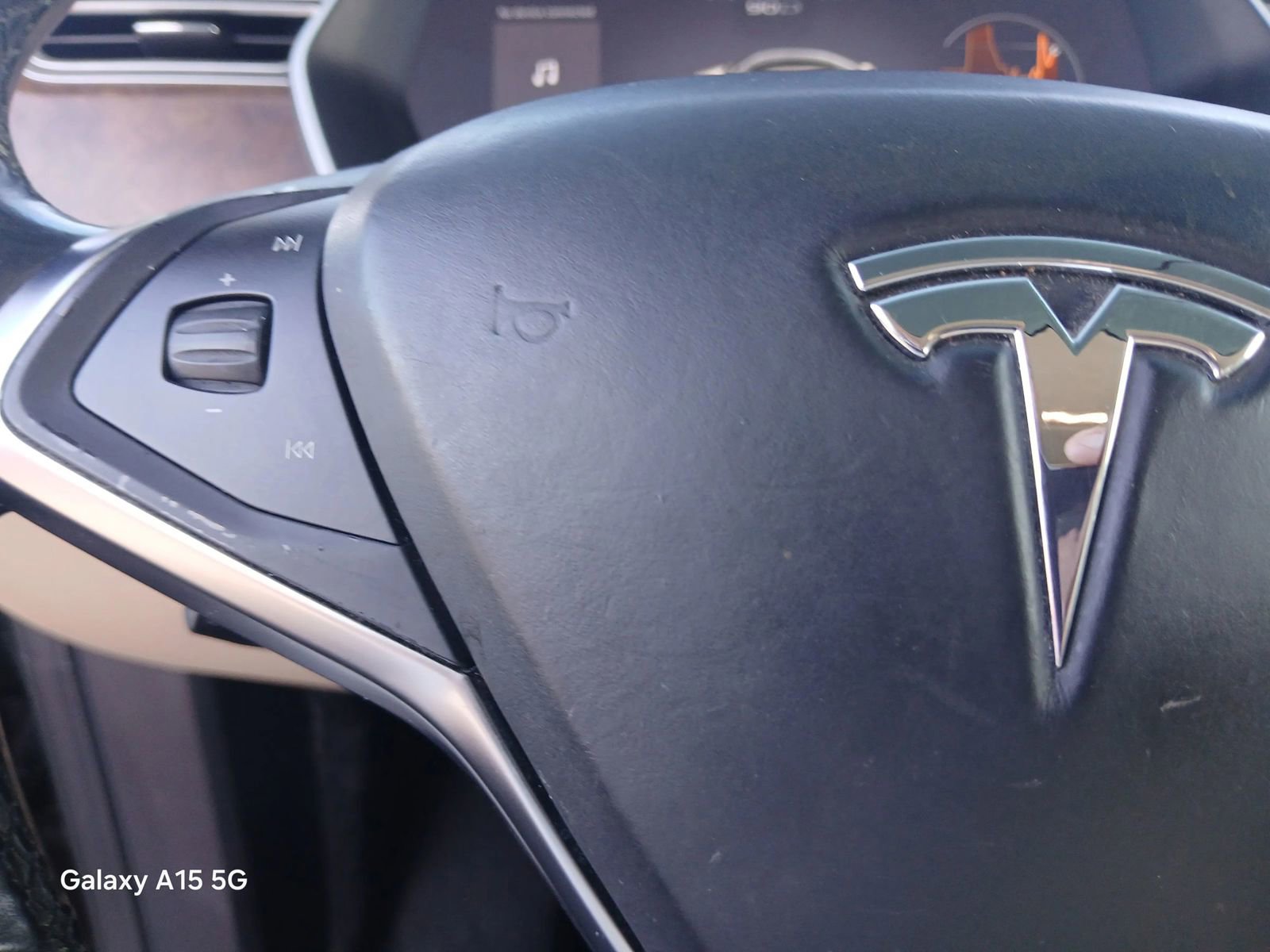 Used 2016 Tesla Model X 90D image 26