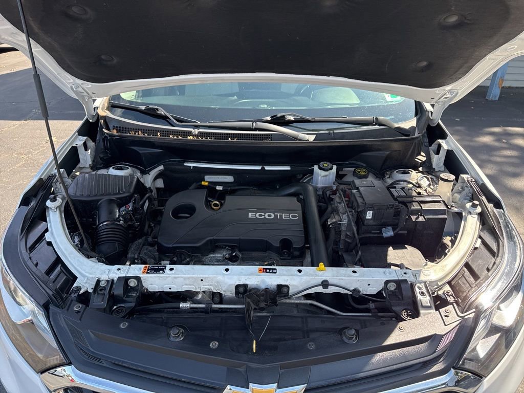 Used 2021 Chevrolet Equinox LS w/ LS Convenience Package image 8