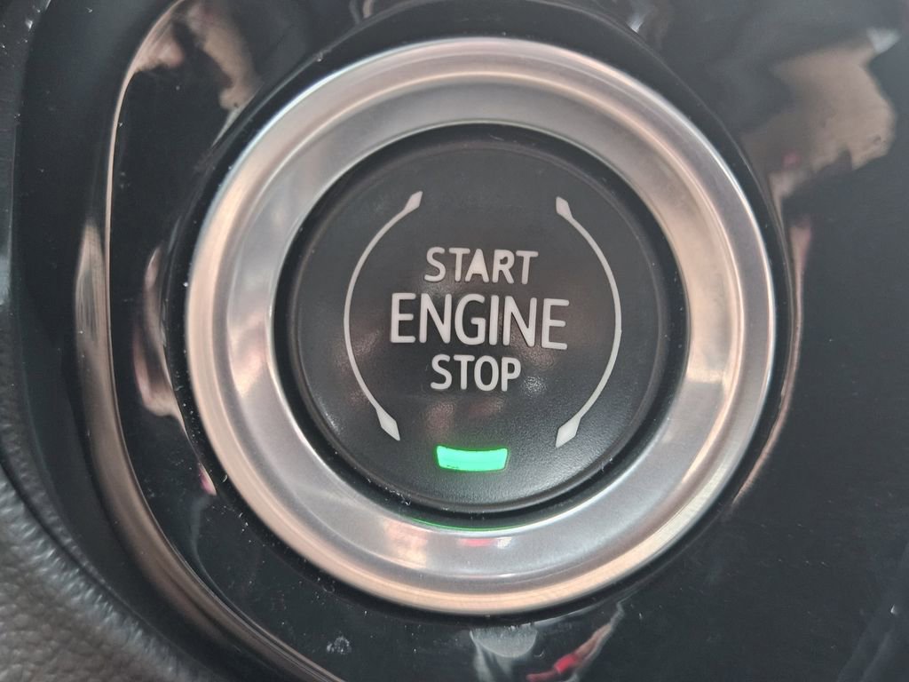 Used 2022 Chevrolet Silverado 1500 RST image 25