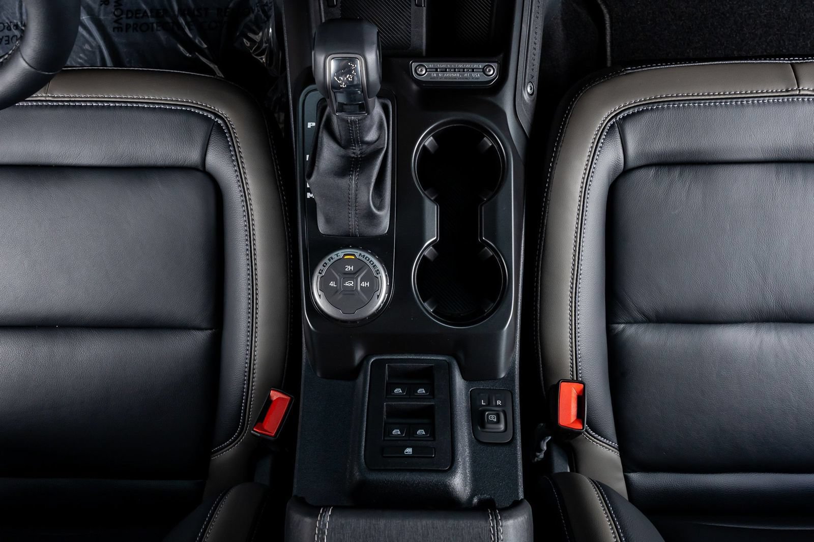 Used 2026 Ford Bronco Outer Banks AWD/4WD image 25