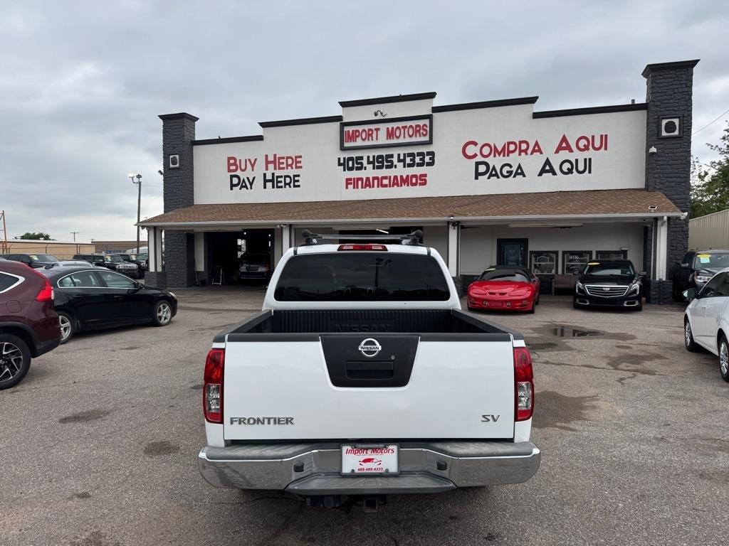 Used 2012 Nissan Frontier SV RWD image 6