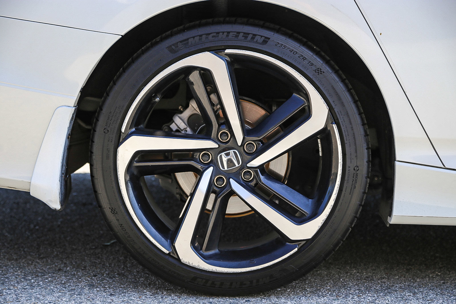 Used 2022 Honda Accord Sport image 11