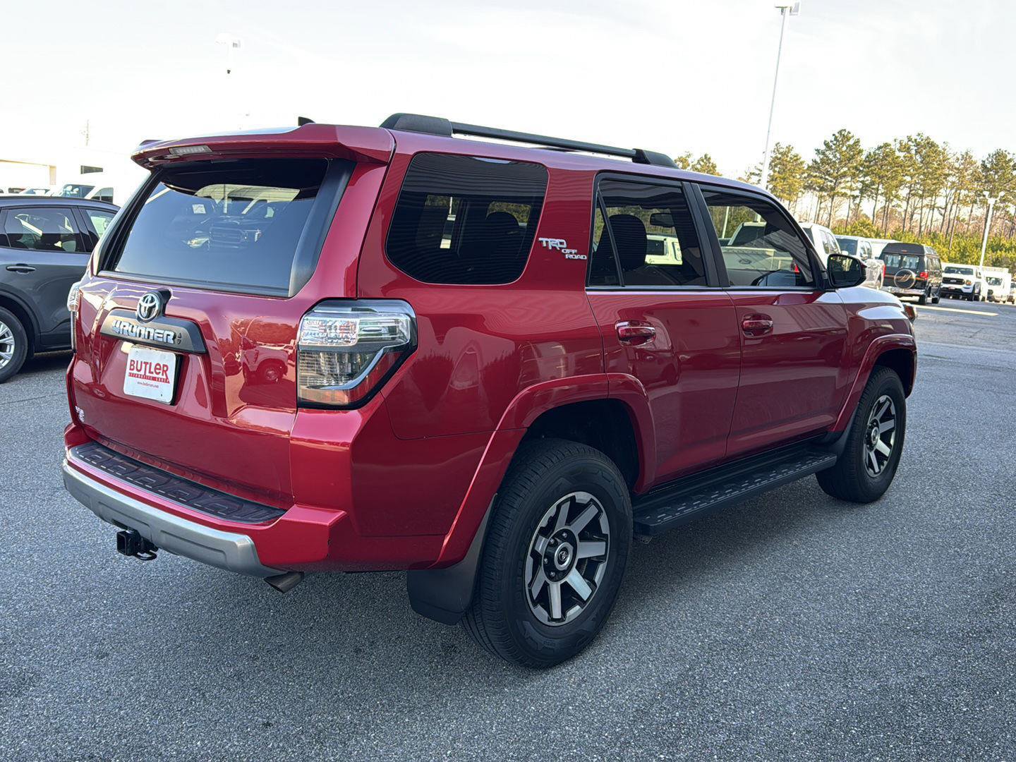 Used 2022 Toyota 4Runner TRD Off-Road image 5