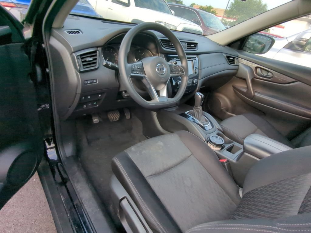 Used 2019 Nissan Rogue S AWD/4WD image 8