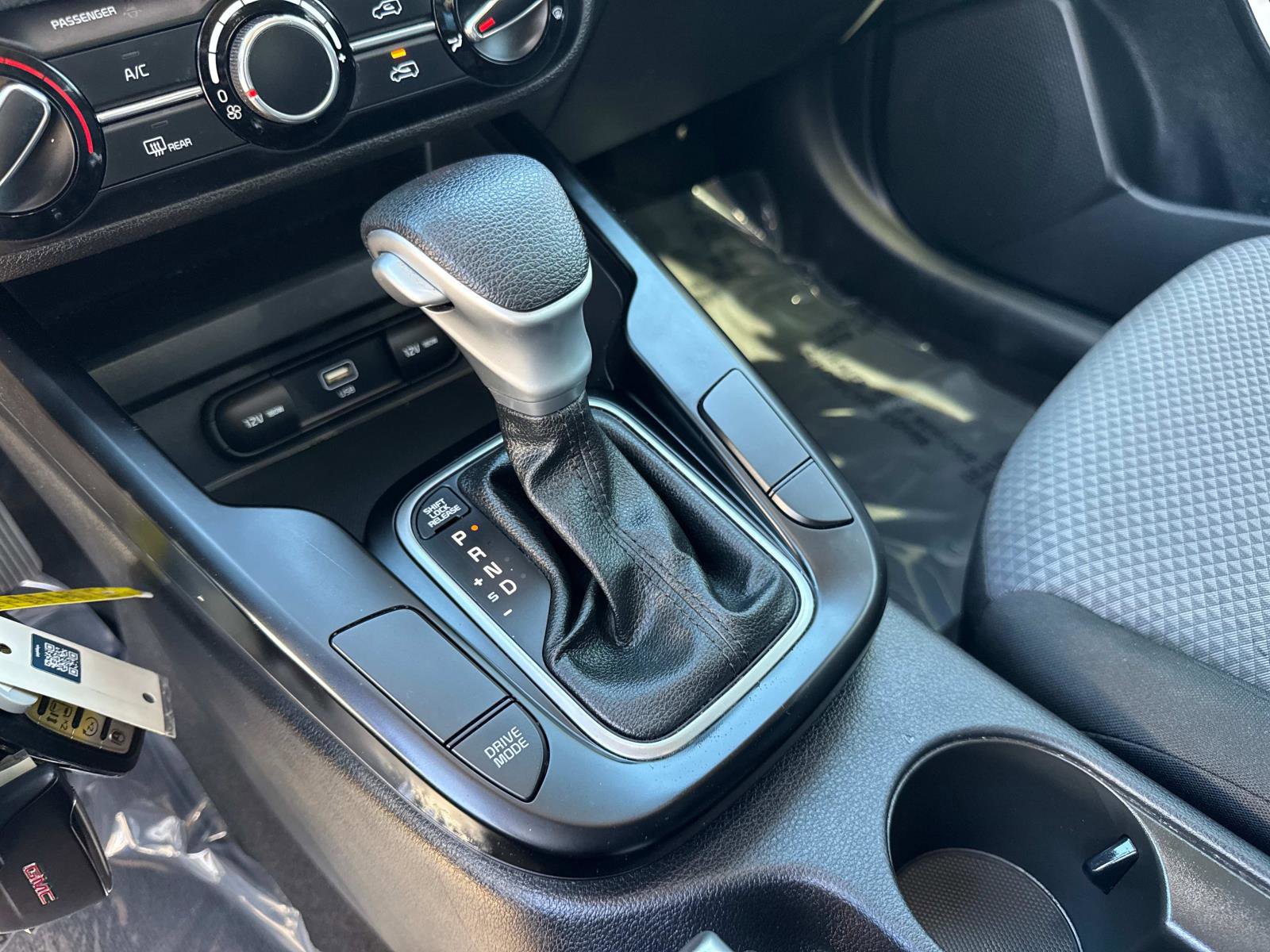 Used 2023 Kia Soul LX w/ LX Technology Package image 24