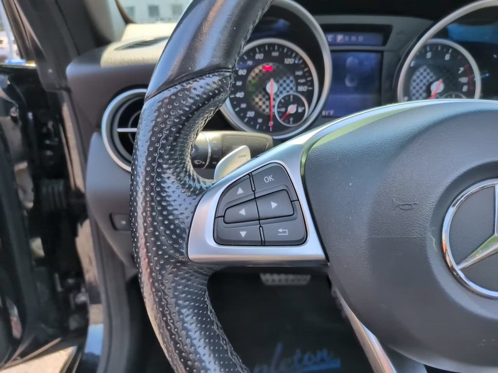 Used 2017 Mercedes-Benz SLC 300 image 20