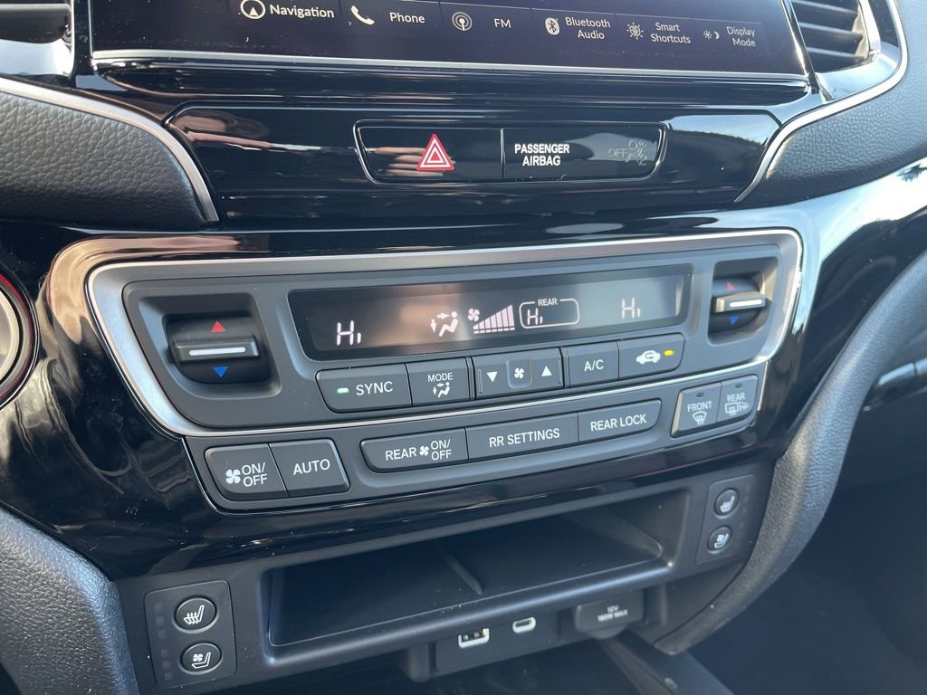 New 2026 Honda Ridgeline Black Edition image 10