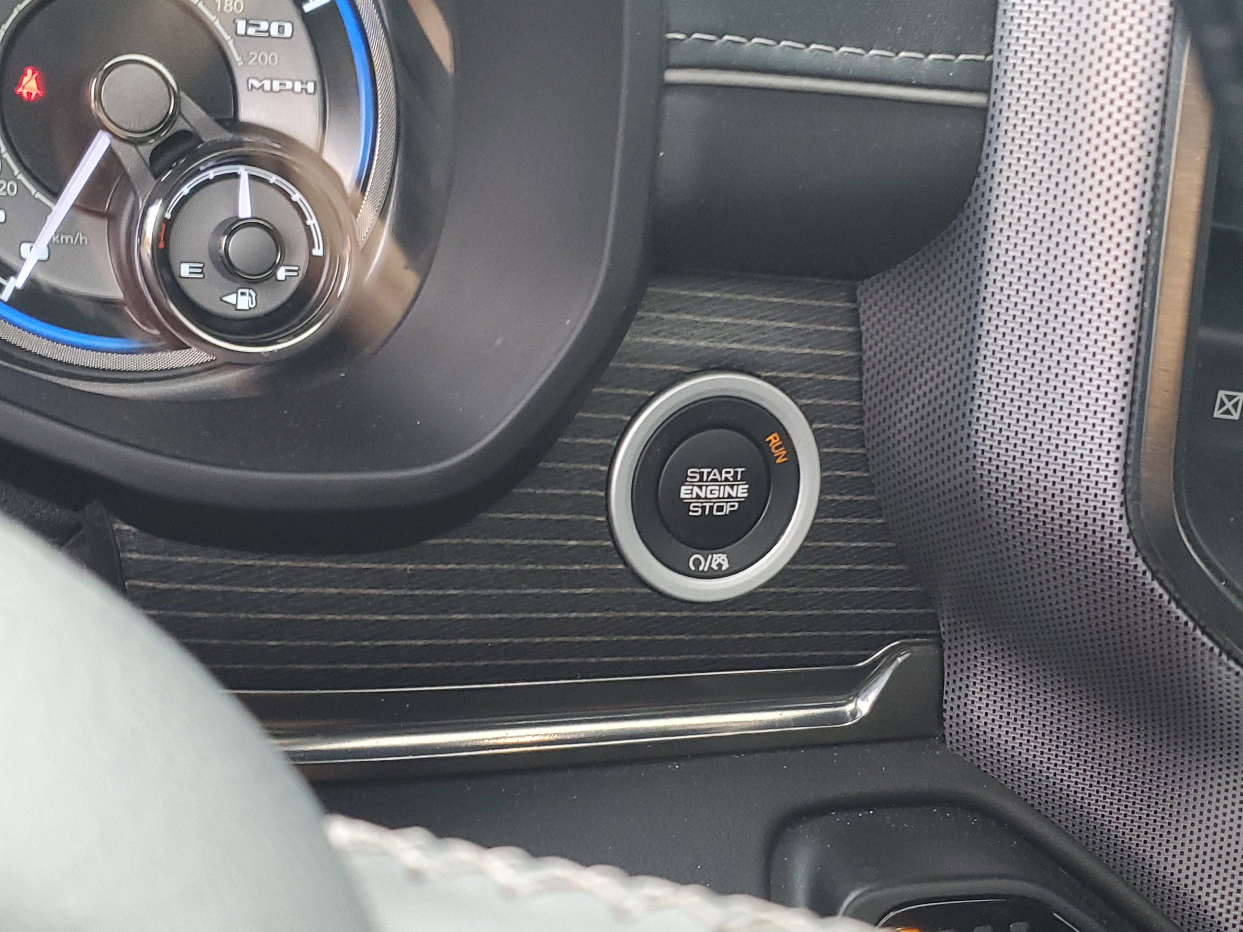 Used 2019 RAM 1500 Limited image 15