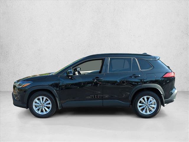 Used 2023 Toyota Corolla Cross LE w/ Moonroof Package FWD image 8