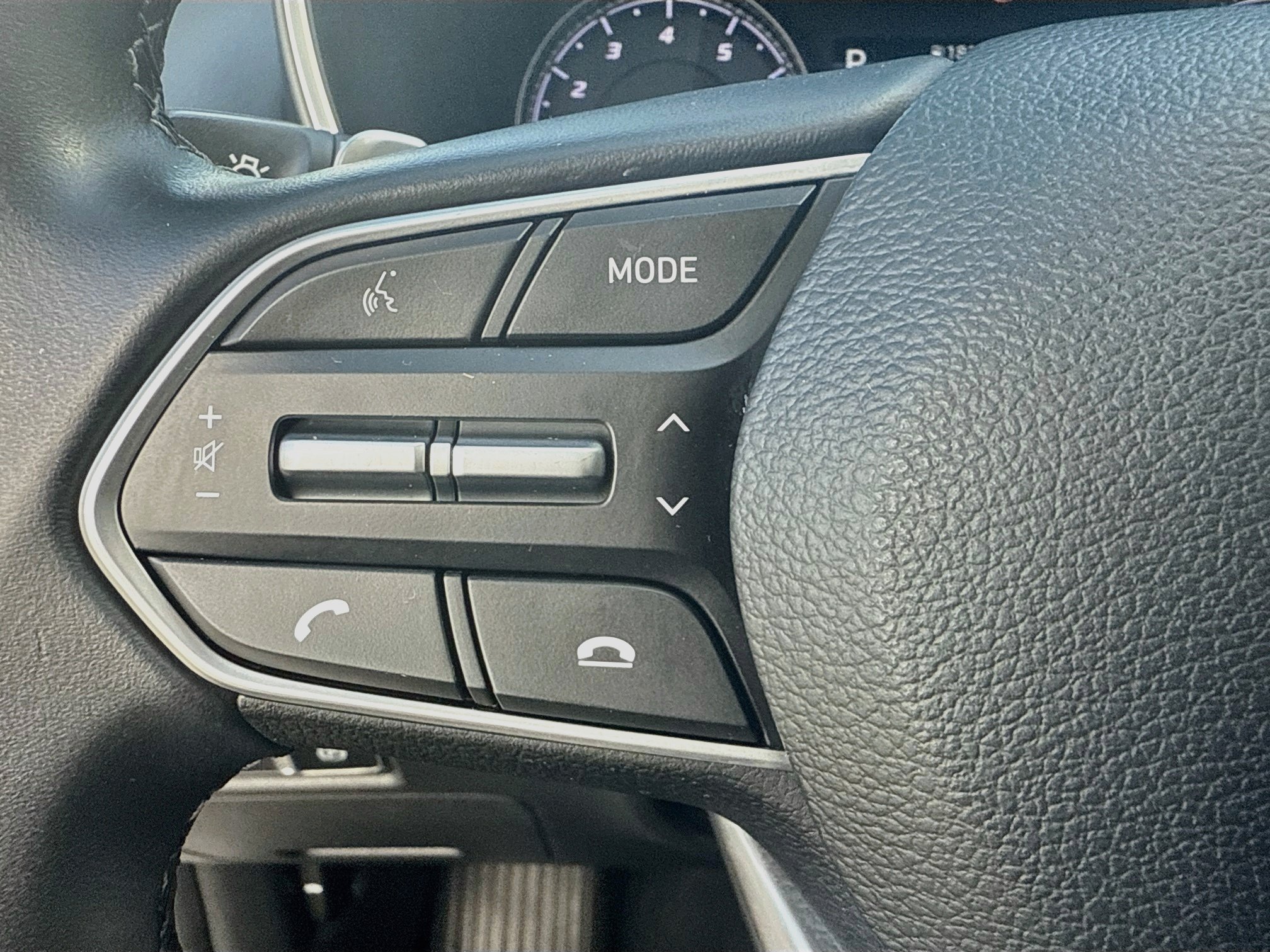 Used 2023 Hyundai Santa Fe SEL FWD image 36