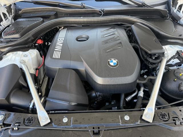 Used 2024 BMW 530i w/ M Sport Package image 33