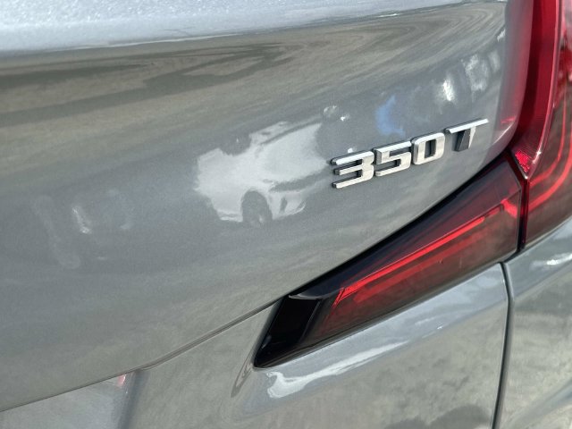 Certified 2024 Cadillac XT4 Premium Luxury FWD image 12