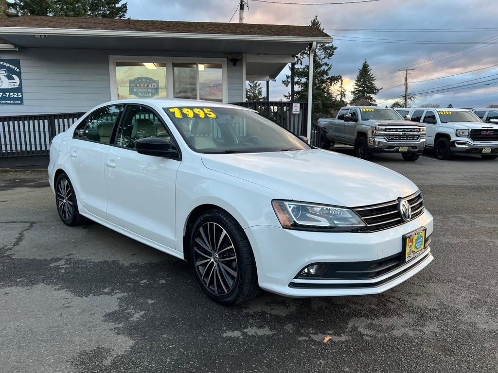 Used 2016 Volkswagen Jetta Sport w/ Lighting Package image 14